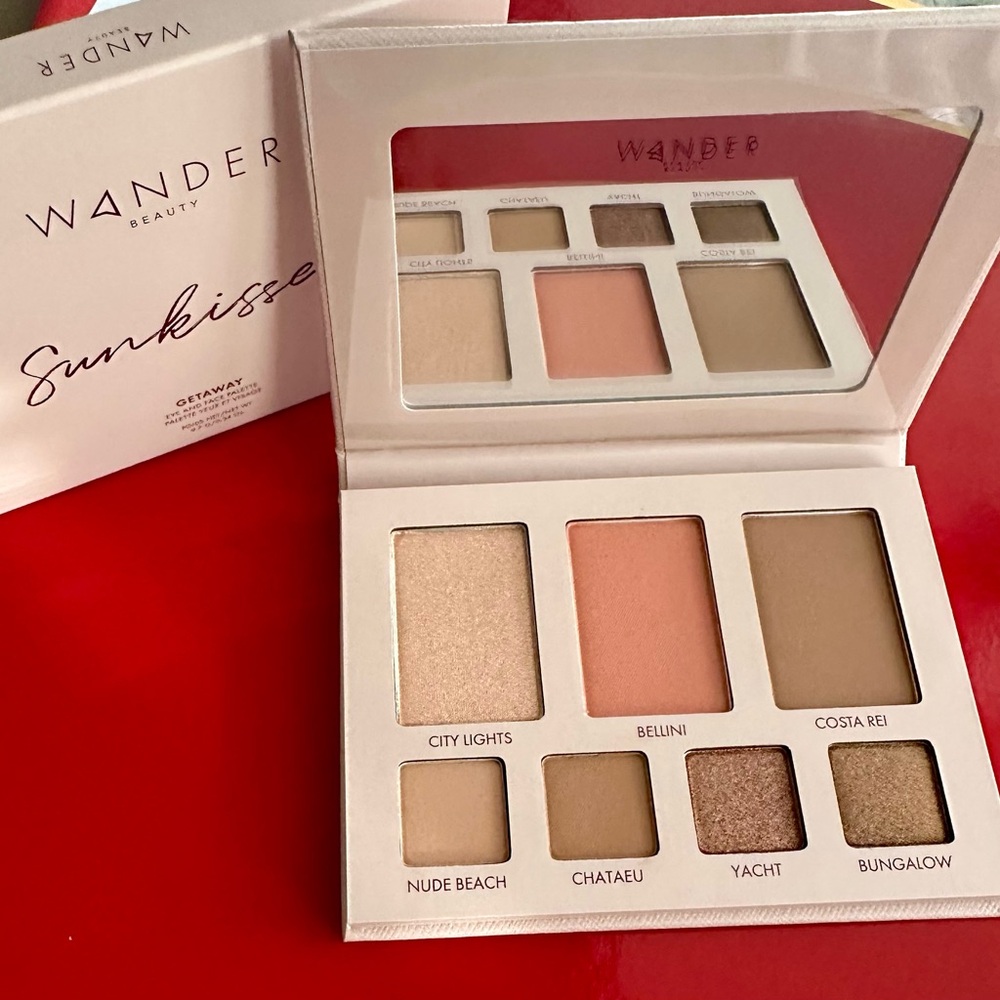 Wander Beauty Getaway Eyeshadow Palette NIB